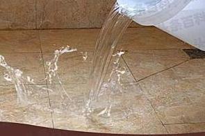 点军漏水维修 免砸砖防水材料该如何施工