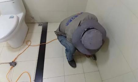 点军卫生间补漏